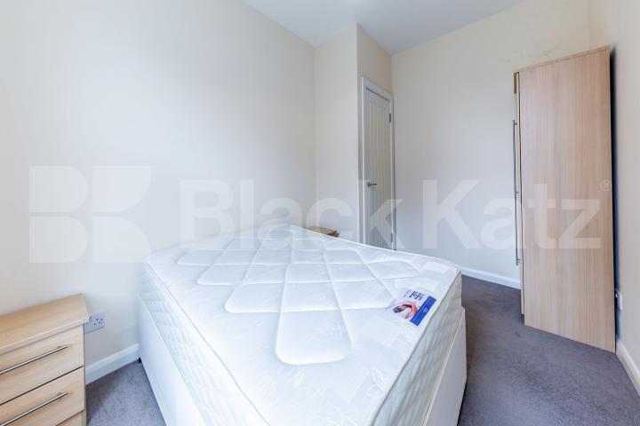  Well presented two double bedroom property set within a period conversion Moray Road, Finsbury Park